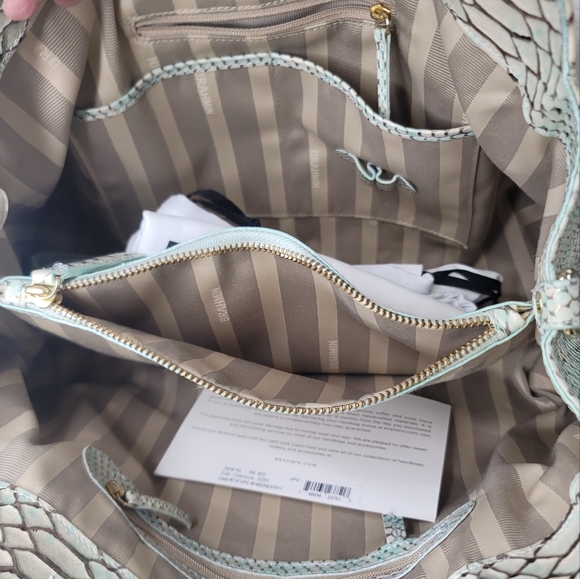 ☆ Brahmin 2 PCS SET Matching Designer Rare Shoulder Bag Purse + Wallet - Picture 9 of 16